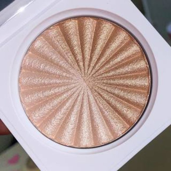 😍NWT Milk & Cookie Highlighter by OFRA Gorgeous! - Picture 8 of 14